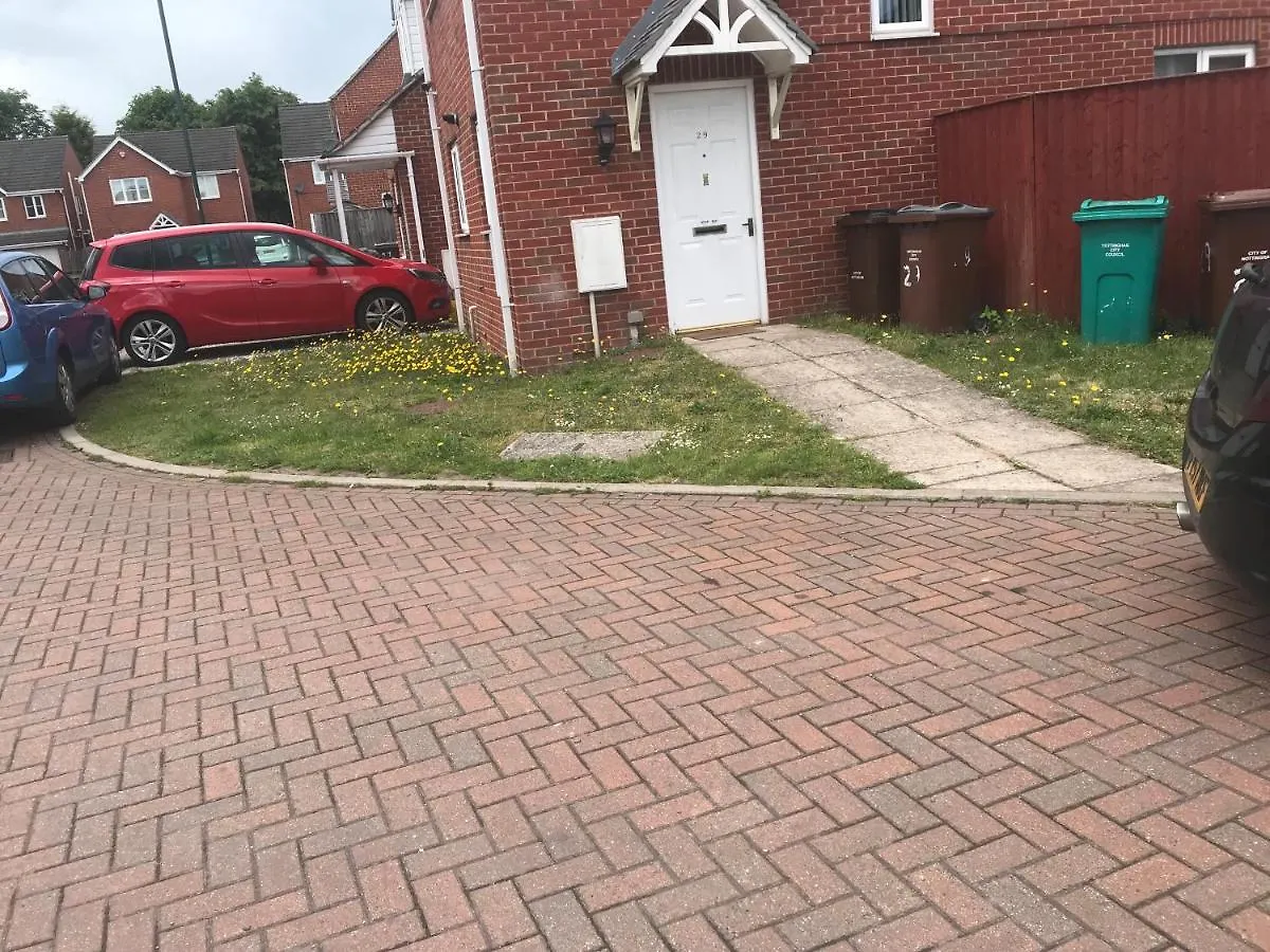 House Shared, New Build 29 Nottingham 3Bedrooms Villa